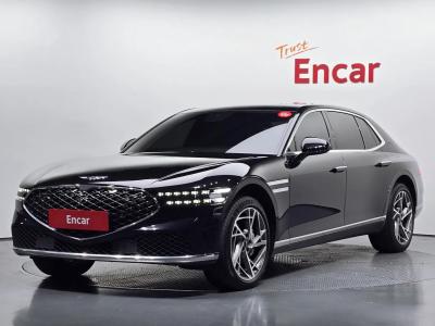 2022 Genesis G90