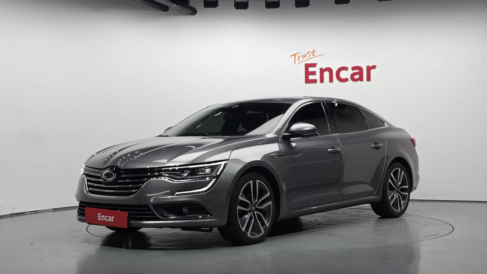 2017 Renault Korea SM6