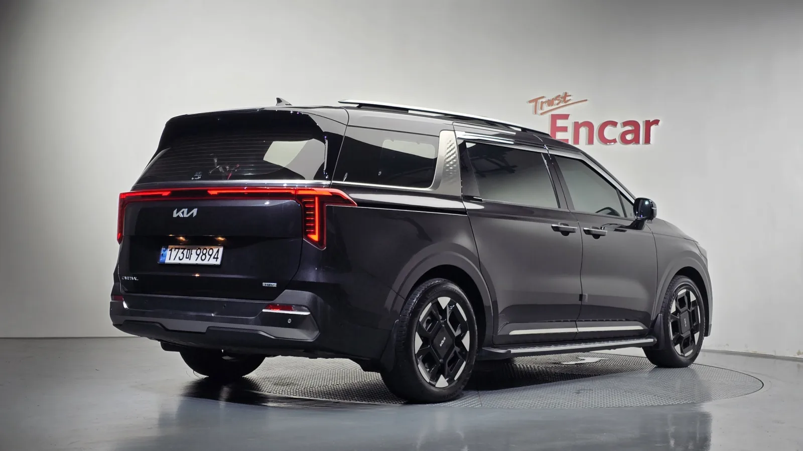 2024 Kia Carnival