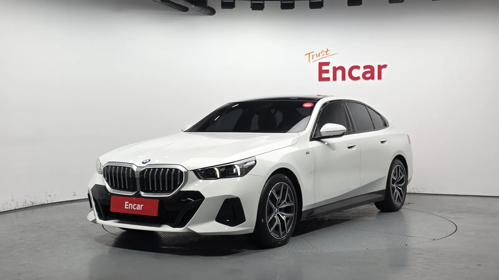 2025 BMW 5-Series
