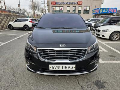 2016 Kia Carnival