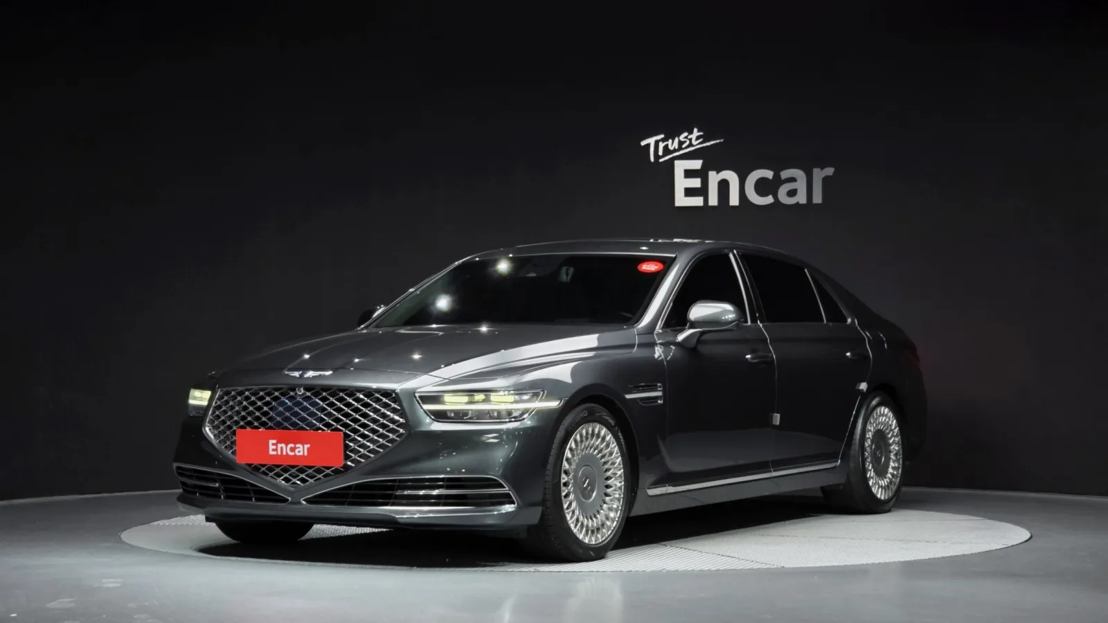 2019 Genesis G90