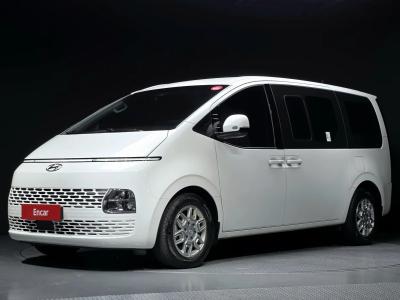 2023 Hyundai Staria