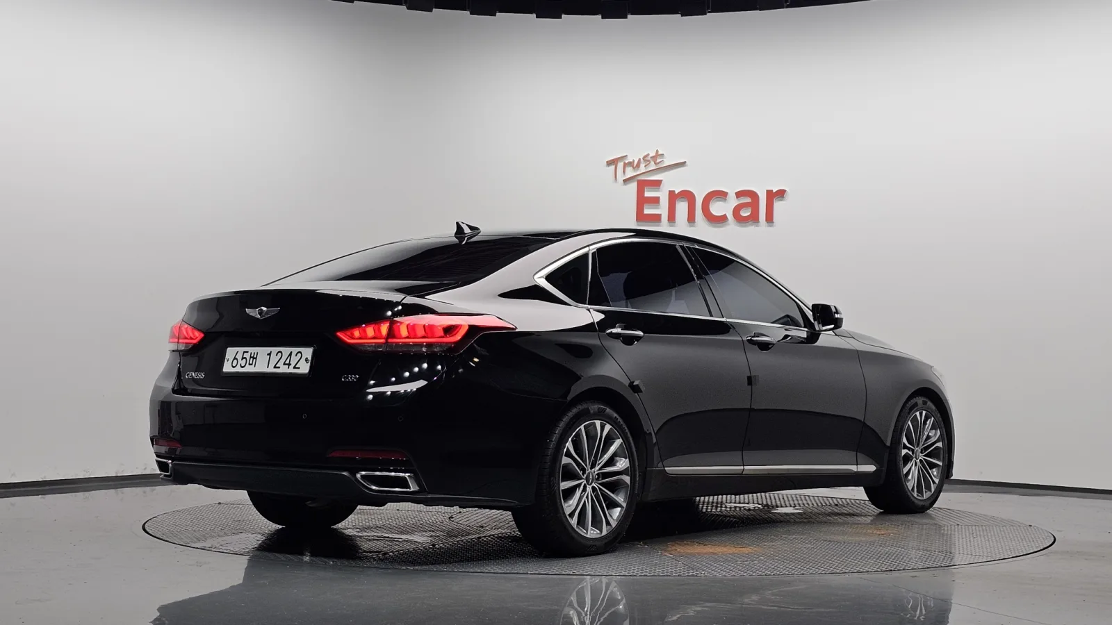 2015 Hyundai Genesis