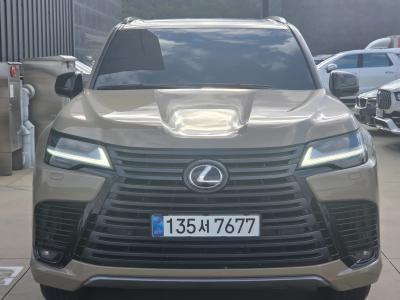 2025 Lexus LX