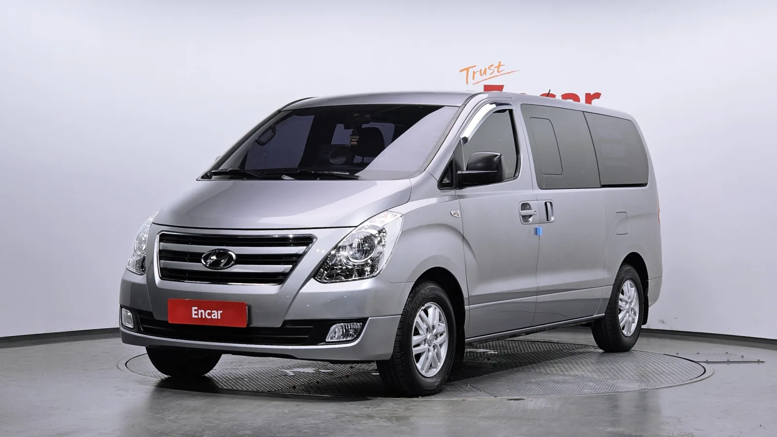 2018 Hyundai Starex