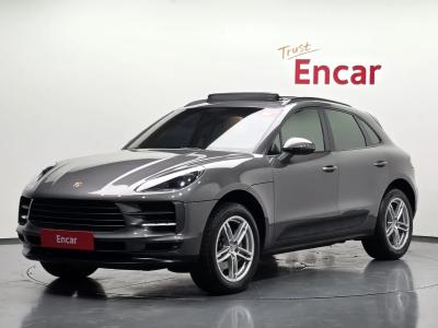 Porsche Macan 2015