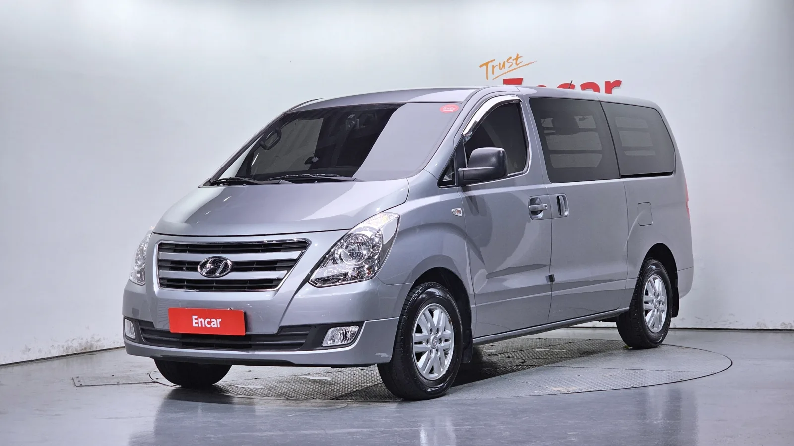2017 Hyundai Starex