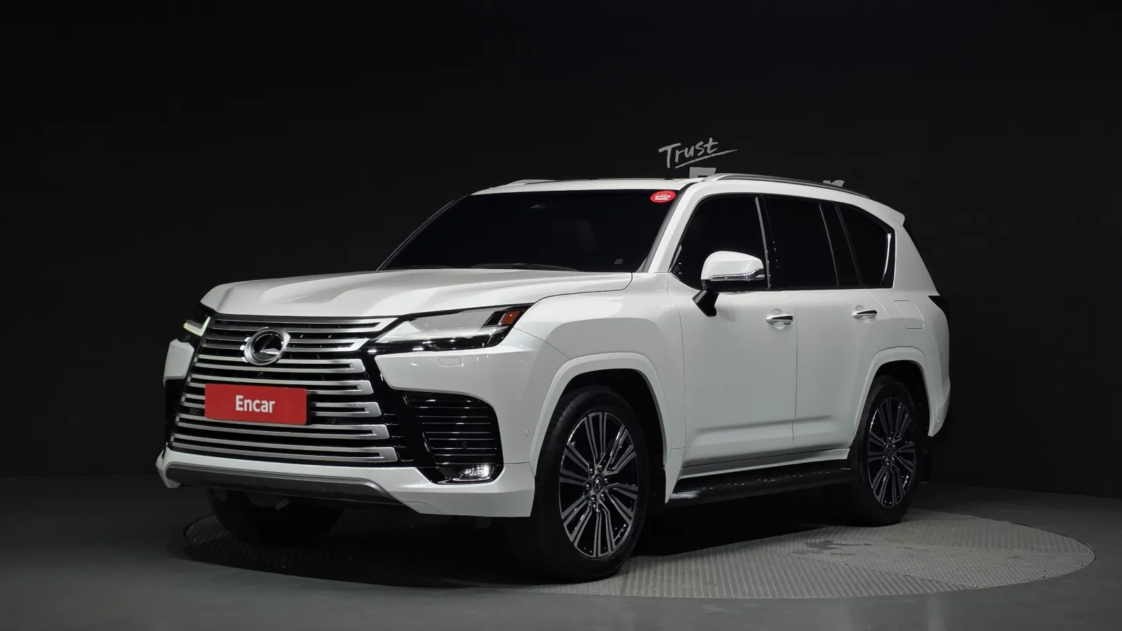 2025 Lexus LX