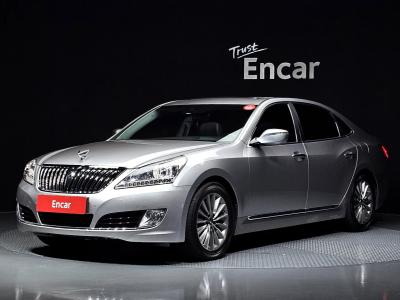 2013 Hyundai Equus