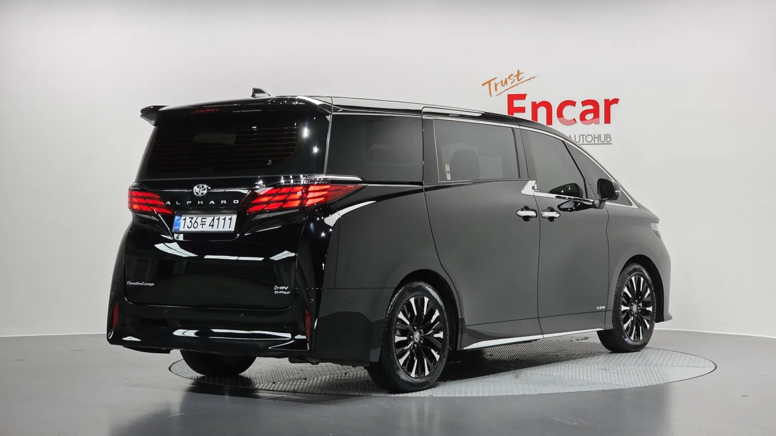 2025 Toyota Alphard