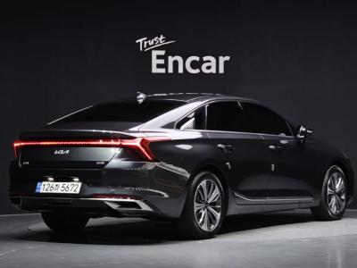 2023 Kia K8