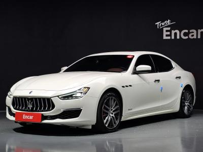 2019 Maserati Ghibli