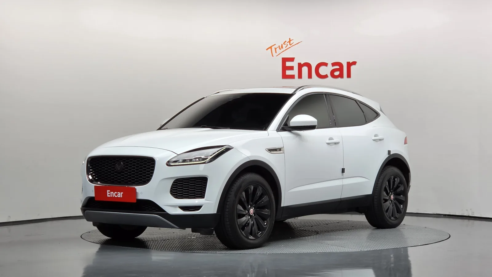2019 Jaguar E-PACE