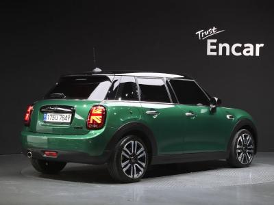 2021 MINI Cooper