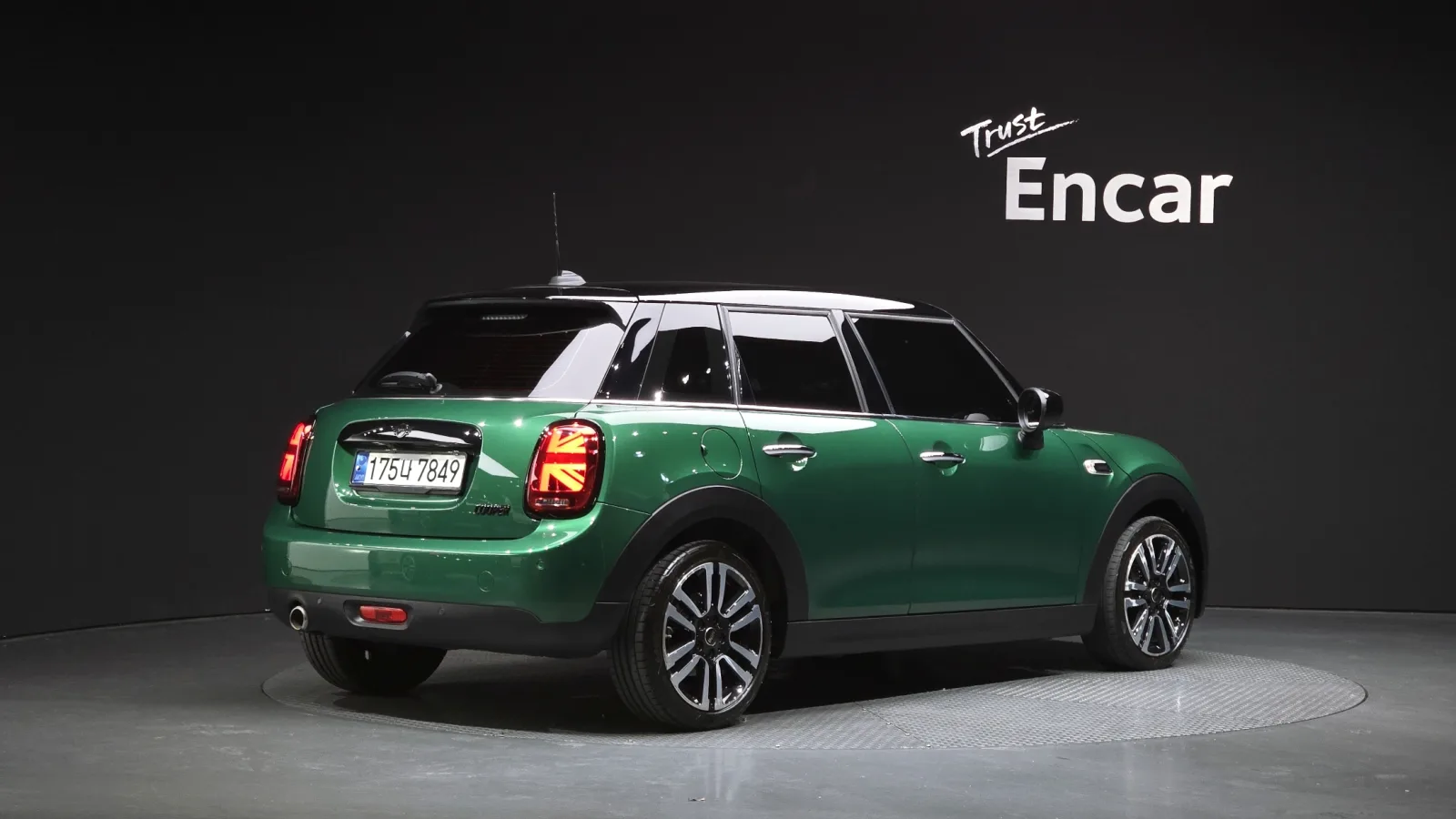 2021 MINI Cooper