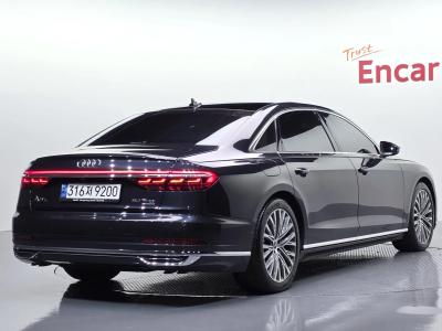 2021 Audi A8