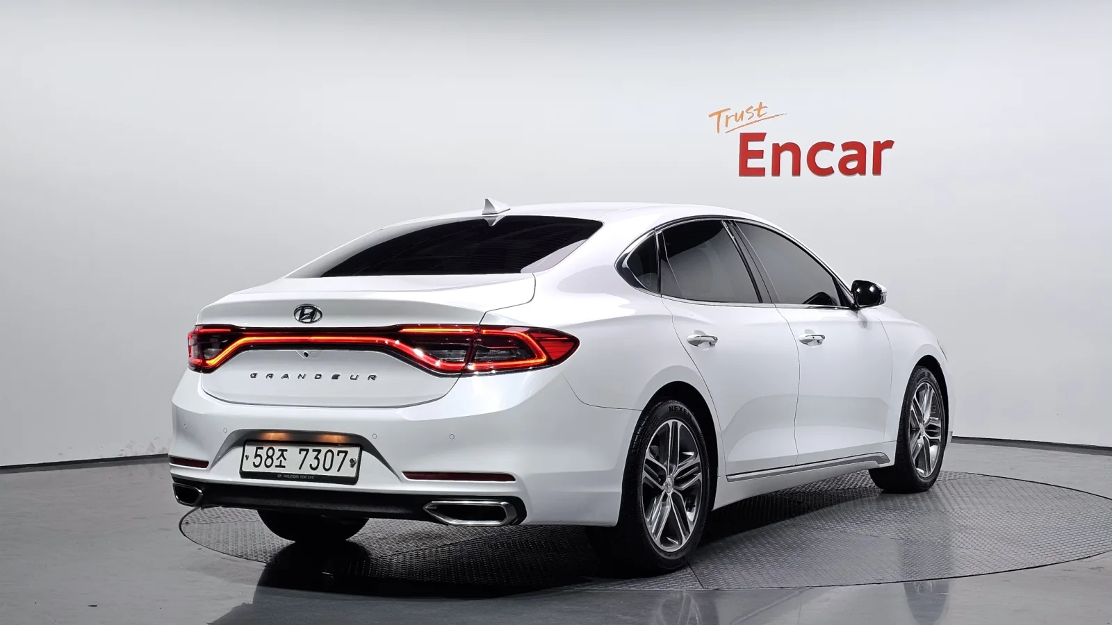 2018 Hyundai Grandeur