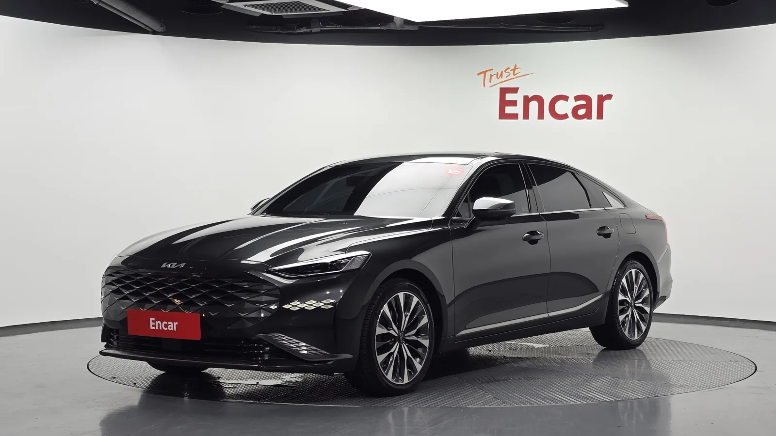 2022 Kia K8