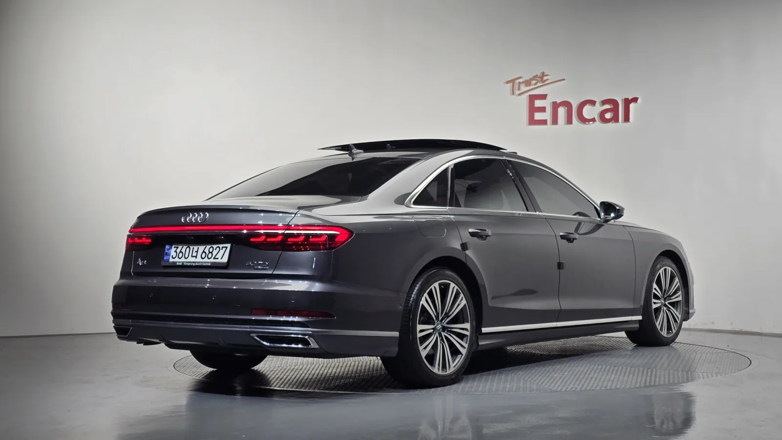 2021 Audi A8
