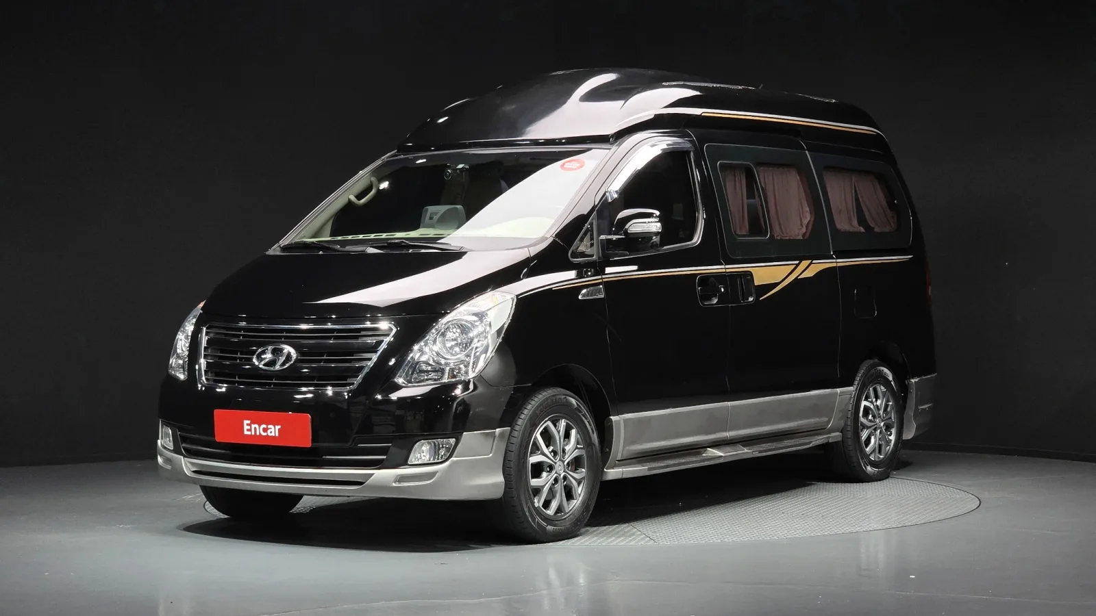 2016 Hyundai Starex