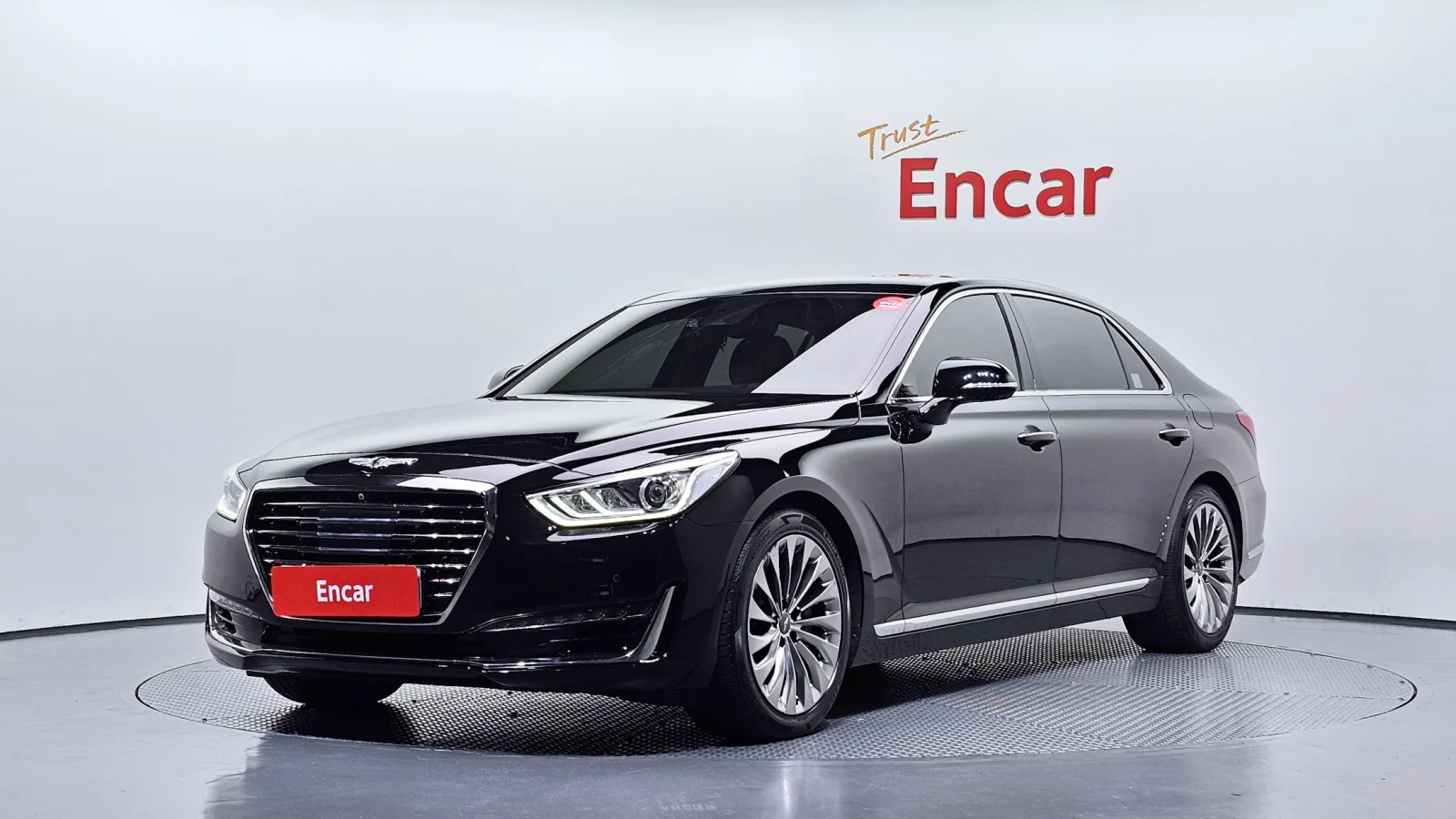 2016 Genesis EQ900