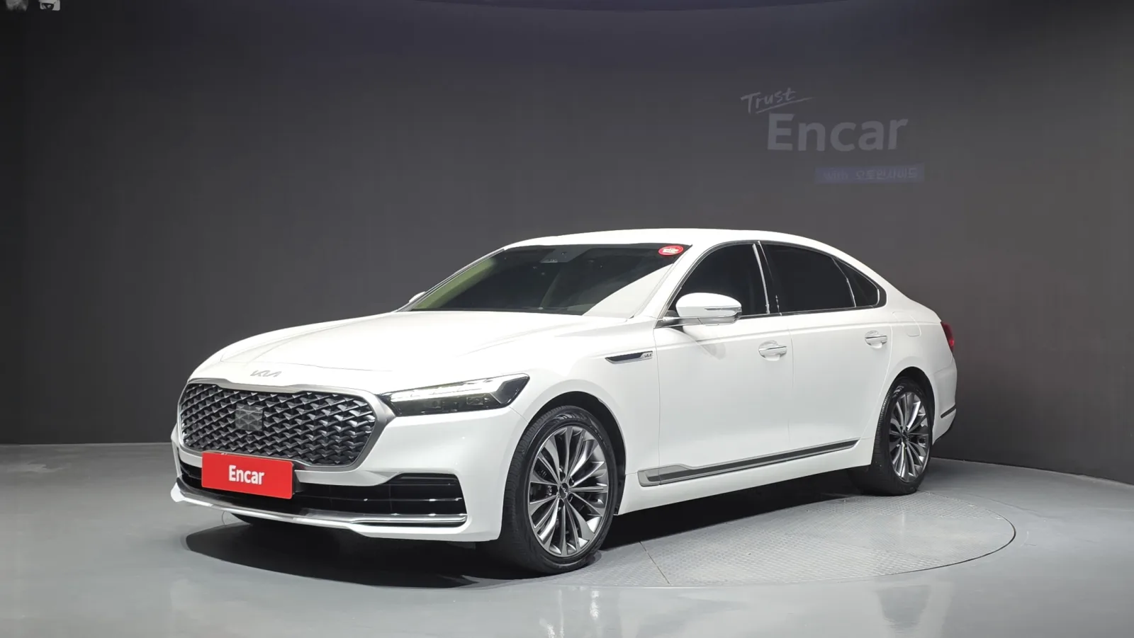 2022 Kia K9