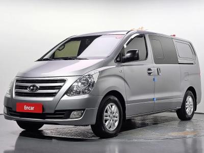 2017 Hyundai Starex