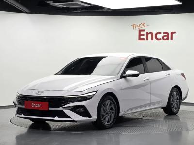 2025 Hyundai Elantra