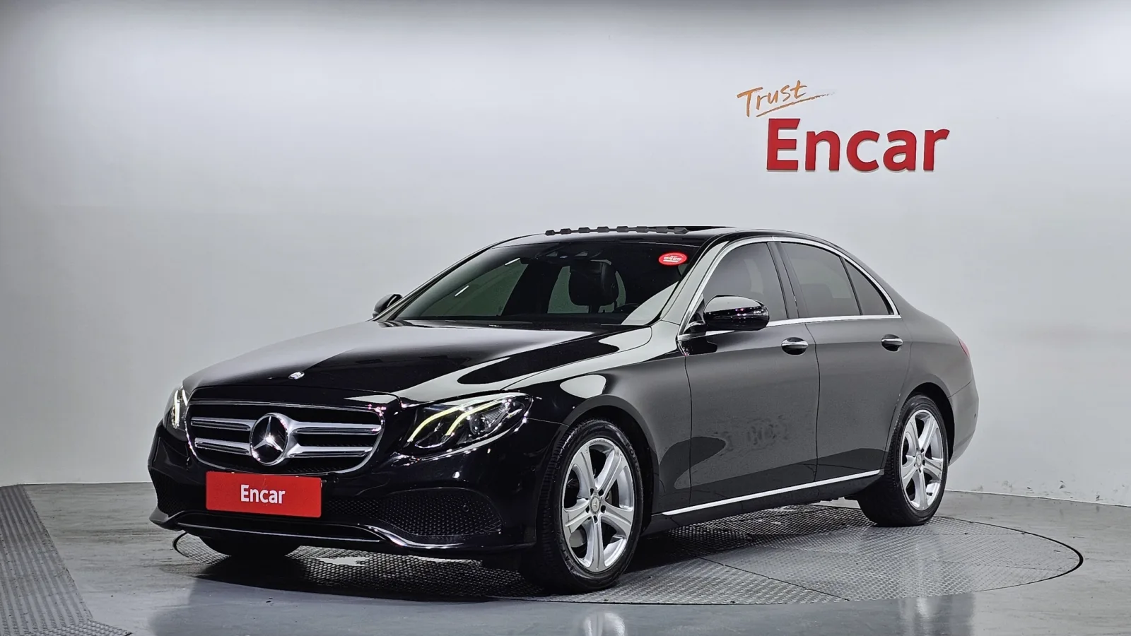 2017 Mercedes-Benz E-Class