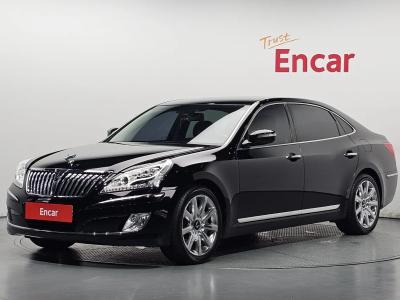 2012 Hyundai Equus