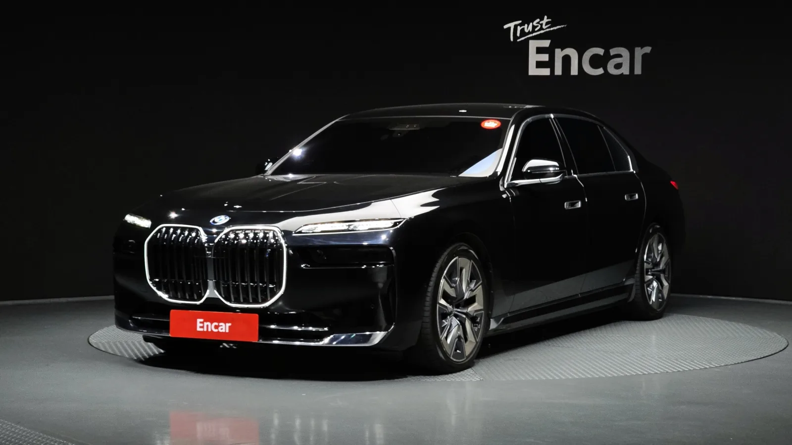 2023 BMW i7