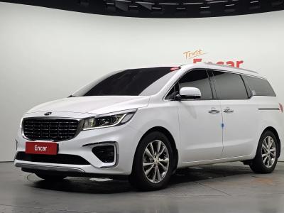 2020 Kia Carnival