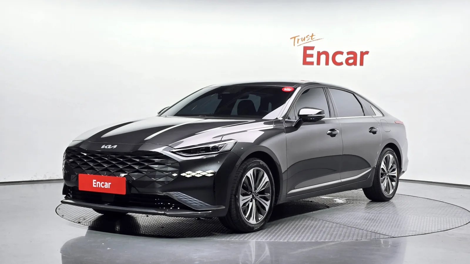 2023 Kia K8