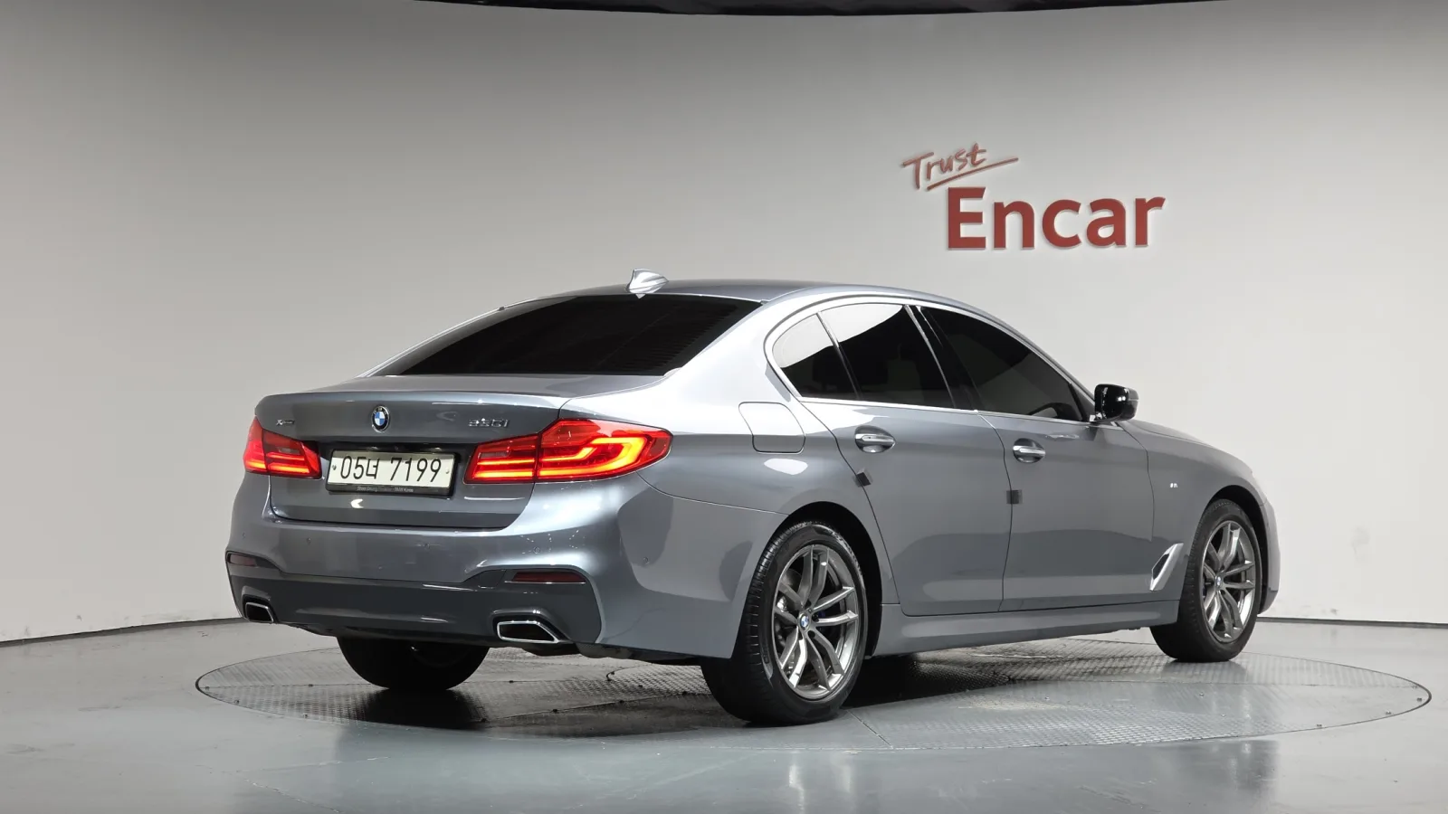 2018 BMW 5-Series
