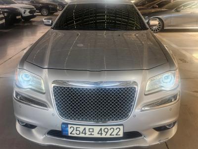 2012 Chrysler 300C