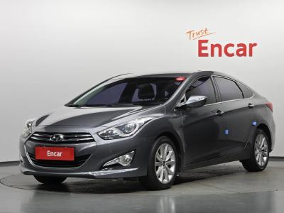 2012 Hyundai i40