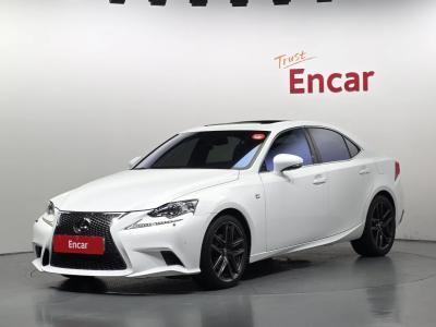 2014 Lexus IS
