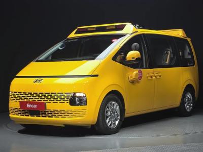 2023 Hyundai Staria