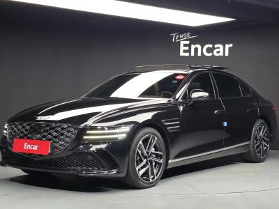 2025 Genesis G80