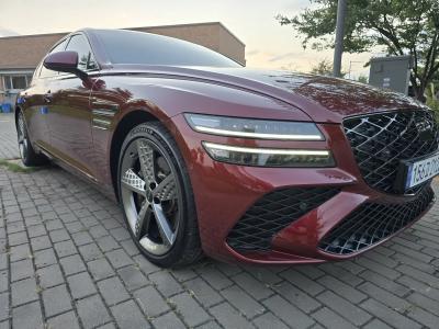 2025 Genesis G80