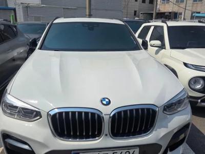 2021 BMW X4