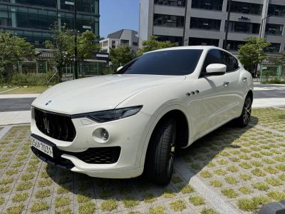 2017 Maserati Levante