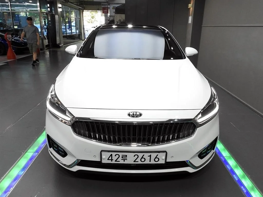 2018 Kia K7