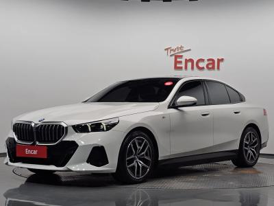 2024 BMW i5
