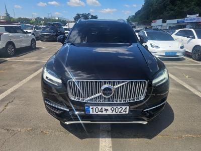 2019 Volvo XC90
