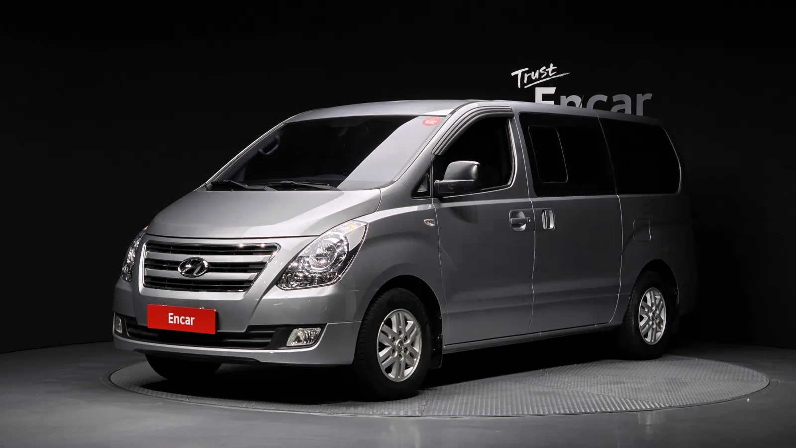 2016 Hyundai Starex