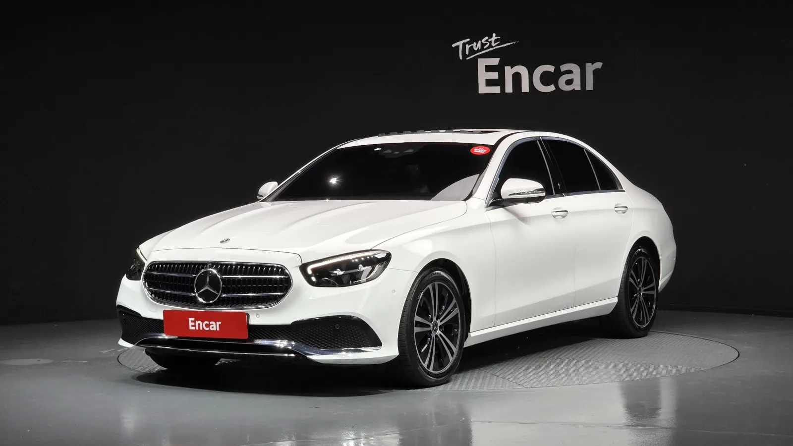 2022 Mercedes-Benz E-Class