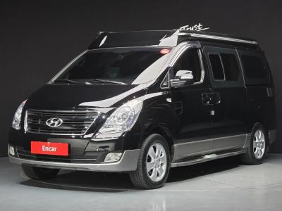 2016 Hyundai Starex