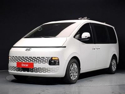 2022 Hyundai Staria